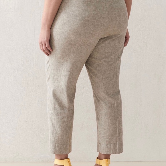 Linen-Blend Cropped Straight Leg Pant - Picture 4 of 4